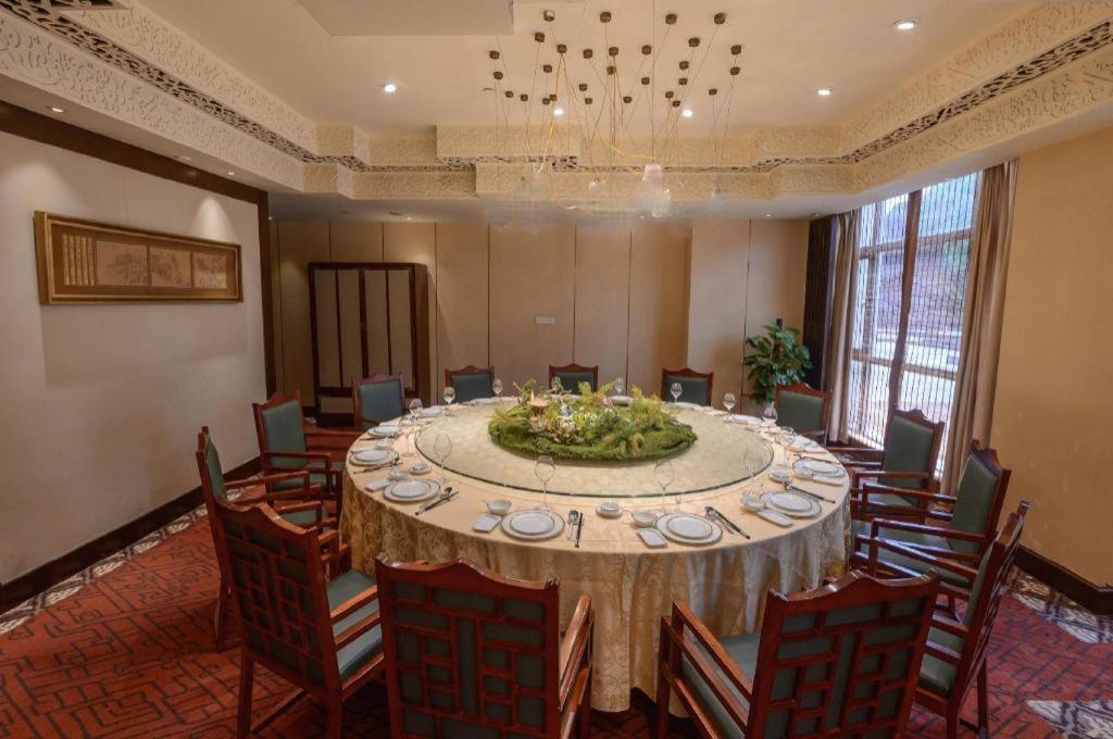 Tong Que Tai Jinling Hotel Tungling Kültér fotó