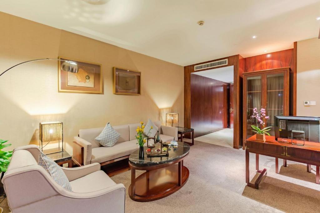 Tong Que Tai Jinling Hotel Tungling Kültér fotó