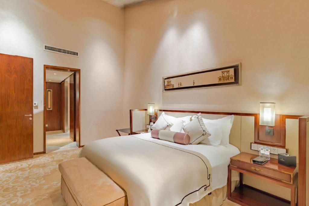 Tong Que Tai Jinling Hotel Tungling Kültér fotó