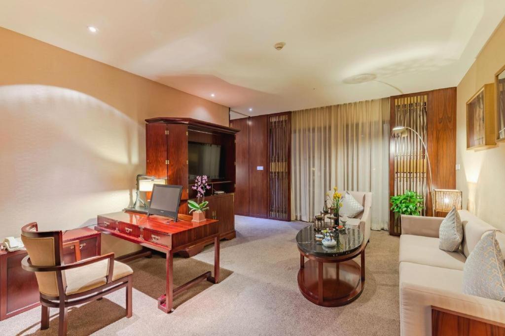 Tong Que Tai Jinling Hotel Tungling Kültér fotó
